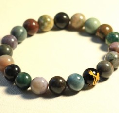 Браслет из яшмы разноцветной и резной бусины Дракон