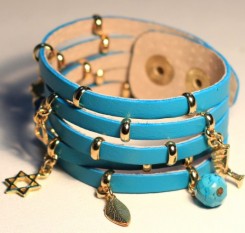 Браслет Scappa из бирюзовой кожи с подвесками