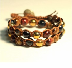 Браслет Золотце (тигровый, бычий, соколиный глаз и бусина под золото) 8 мм