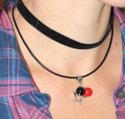 Чокер на ленте и шнуре Коралл и оникс