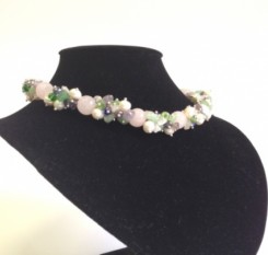 Ожерелье Розовый цветок