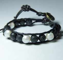 Браслет с лавой и жемчугом Essence