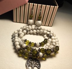 Браслет-талисман Материнское счастье (кахолонг+оливин 6 мм)