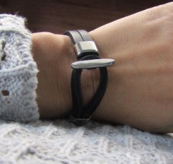 Стильный кожаный браслет Delhi