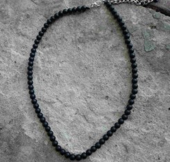 Короткие бусы с шунгитом для мужчины (6 мм, длина 45 см)
