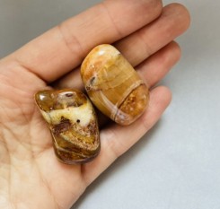 Сувенирный колумбийский агат 23грамма, 40х28х18мм