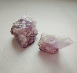 Маленький кристалл аметиста шевронного (4 грамма)