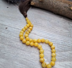 Чотки із світло-медового бурштину на 33 мінерали