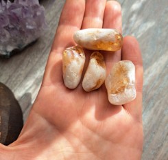 Галтовка жовто-білого цитрину для збільшення капіталу