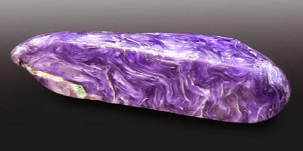 фото камня чароит 